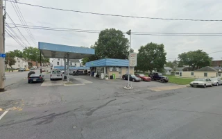 Elwood's Service Center