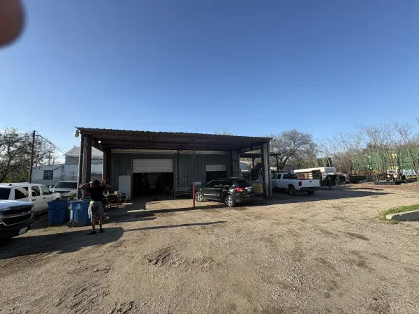 Mark's Automotive - photo 2