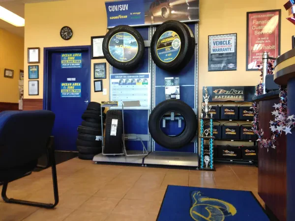 Carquest Auto Parts - CARQUEST AUTO PARTS & MARINE MIL - photo 2