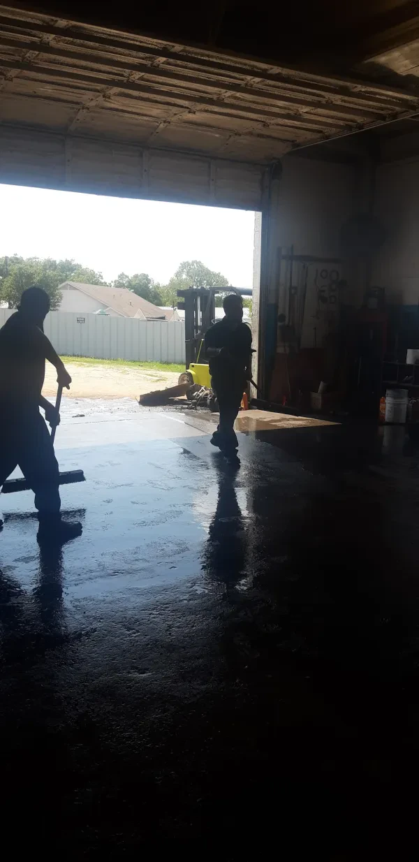 D&V Automotive and Towing Services - photo 3
