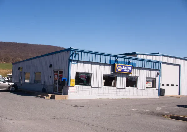 NAPA AutoCare Center - Mid-Valley Auto & Truck Repair - photo 4