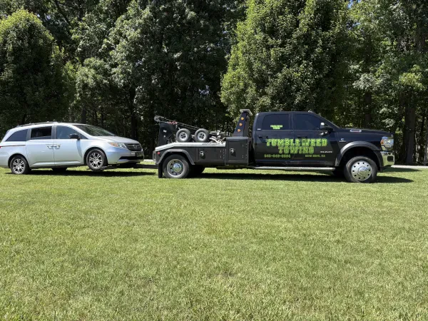 Tumbleweed Towing - photo 3