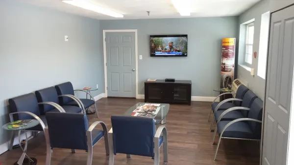S&E Auto Service Center - photo 4