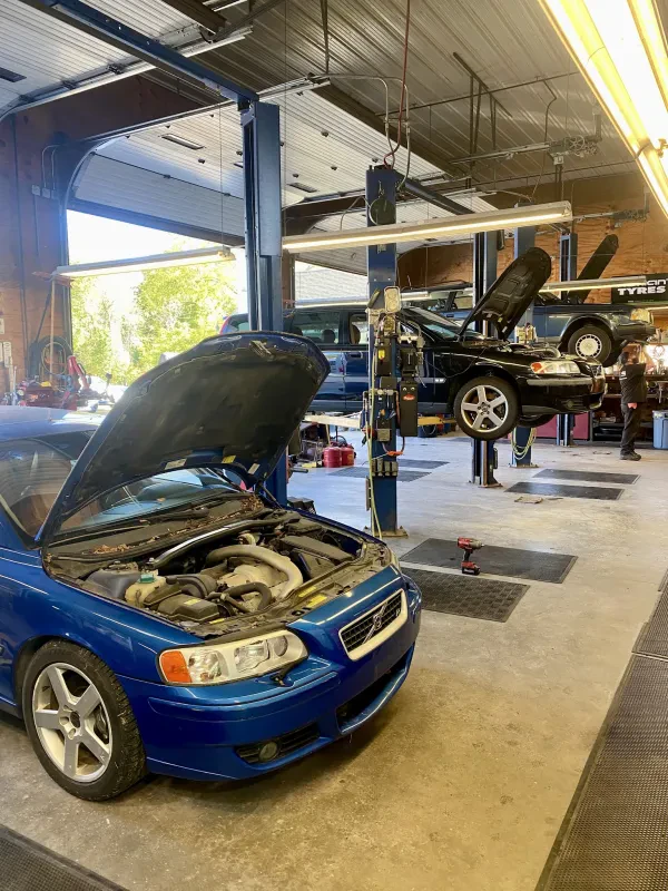 Jay's Garage - photo 3