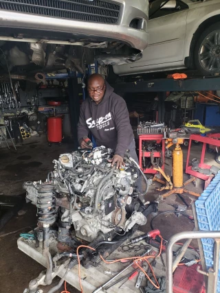 L.A AUTO SERVICE