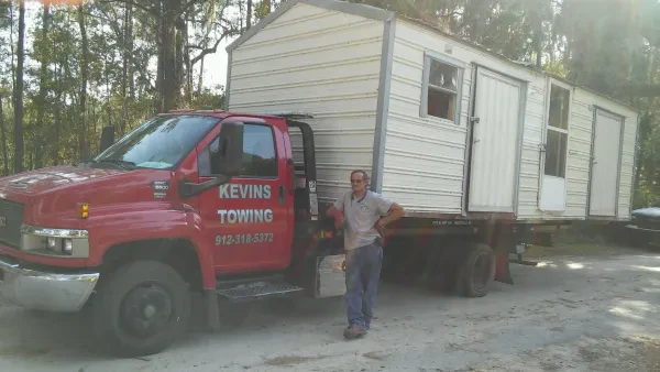 Kevin's Towing LLC - photo 4
