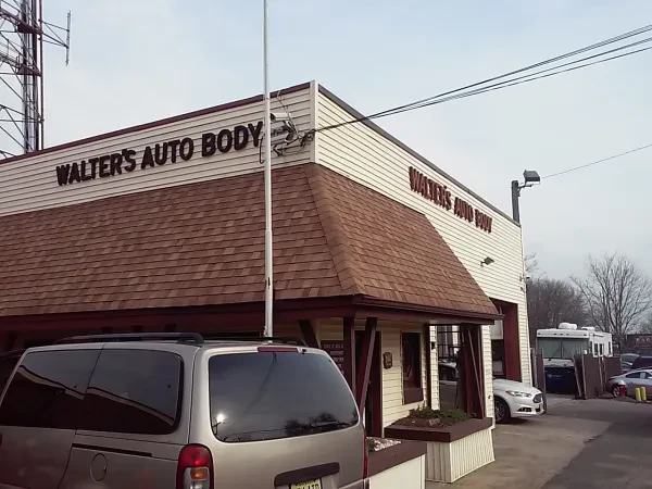 Walter's Auto Body - photo 2