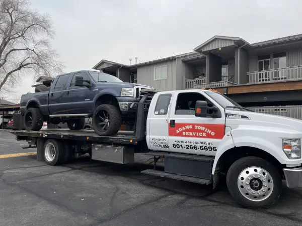 Adams Towing - photo 2