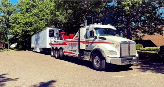 Hendrickson Truck Center
