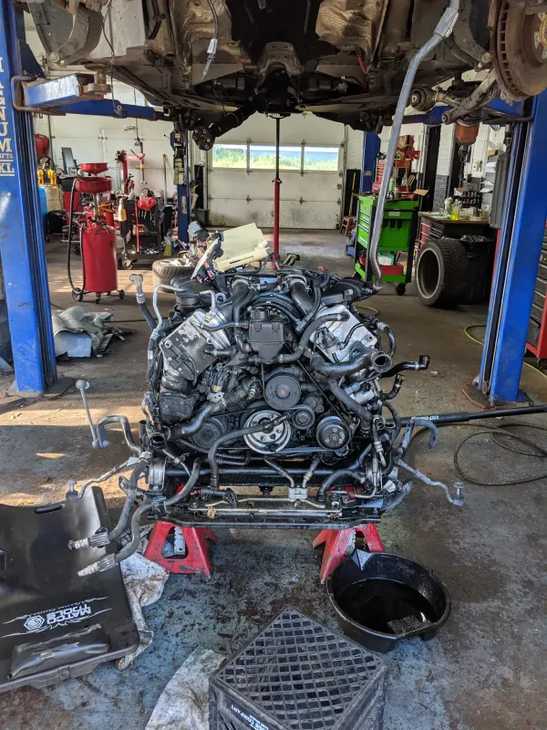 Eric's Premier Auto Center - photo 2