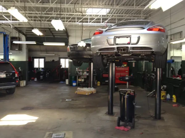International Motor Group Service Department - photo 2