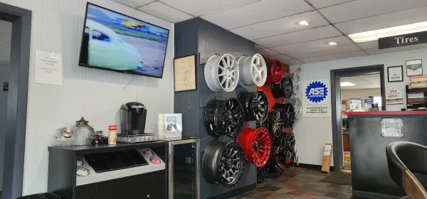 Checkered Flag Auto Center - photo 2
