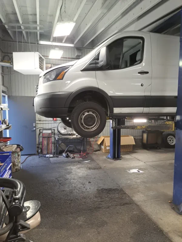 Legend Auto Sales Service Center - photo 4