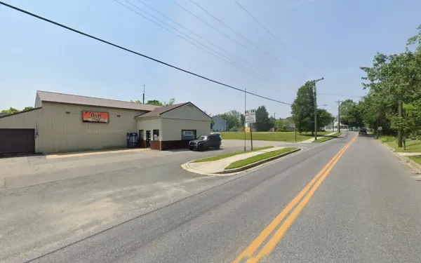 B & R Auto Parts - photo 3