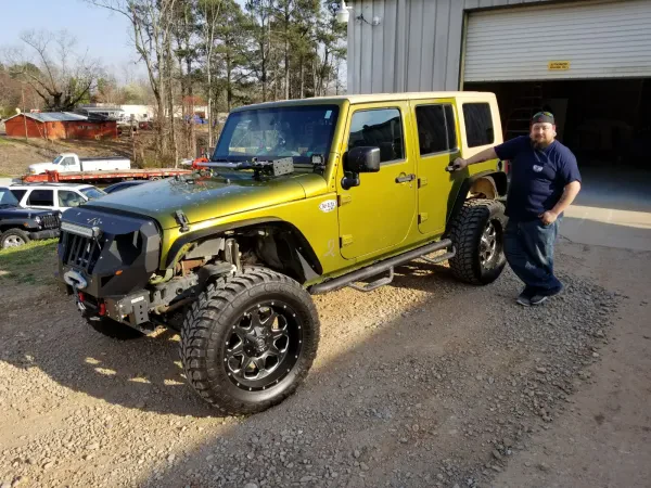 Lanier Collision Center - photo 3