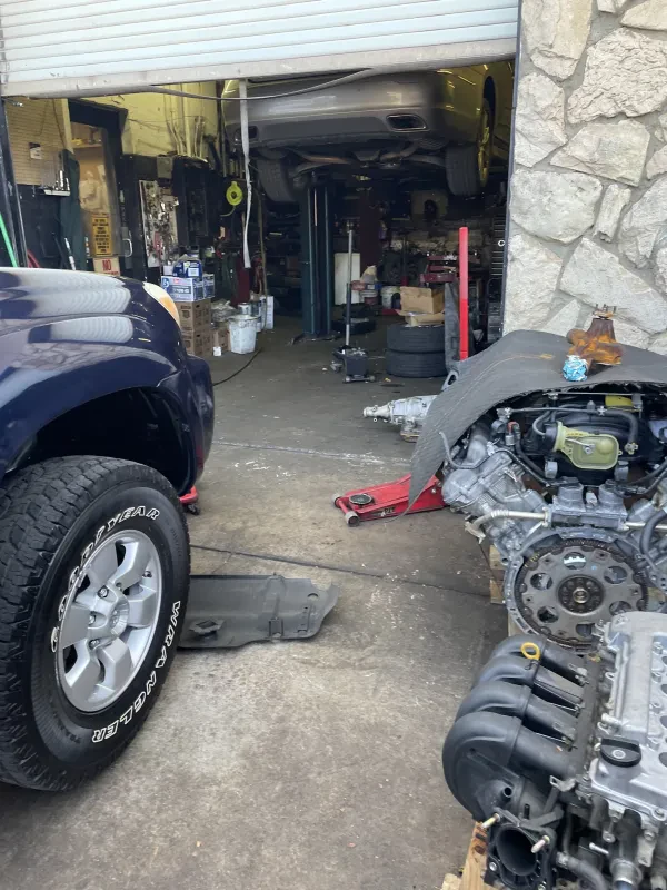 Sanchez Auto Repair - photo 2