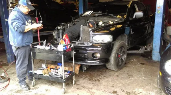 Moreno's Auto Care - photo 2