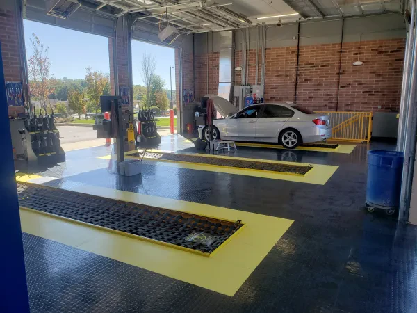 Express Oil Change & Tire Engineers - photo 2