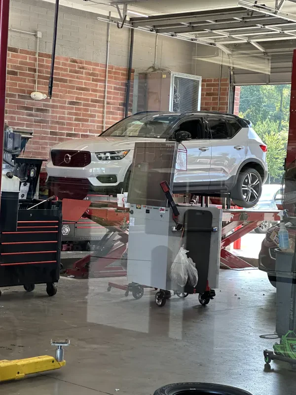 Express Oil Change & Tire Engineers - photo 4