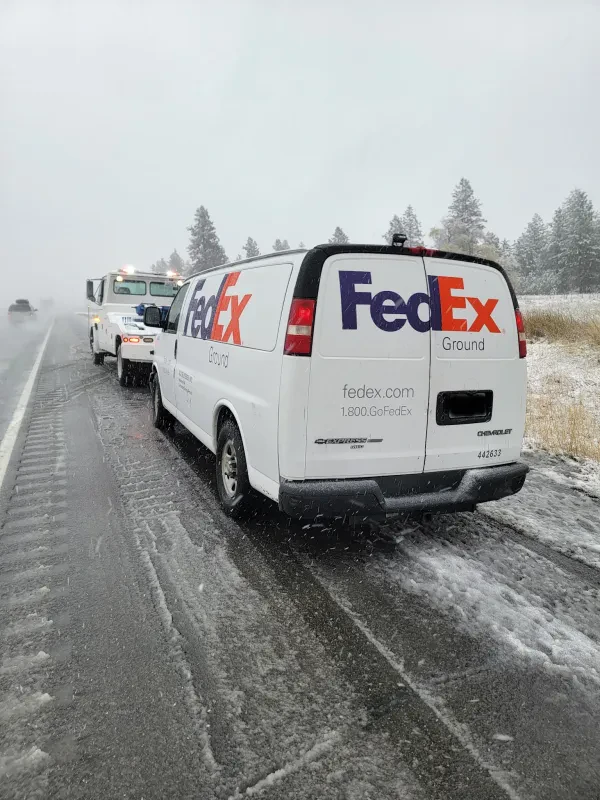 Cloverleaf Towing - photo 3