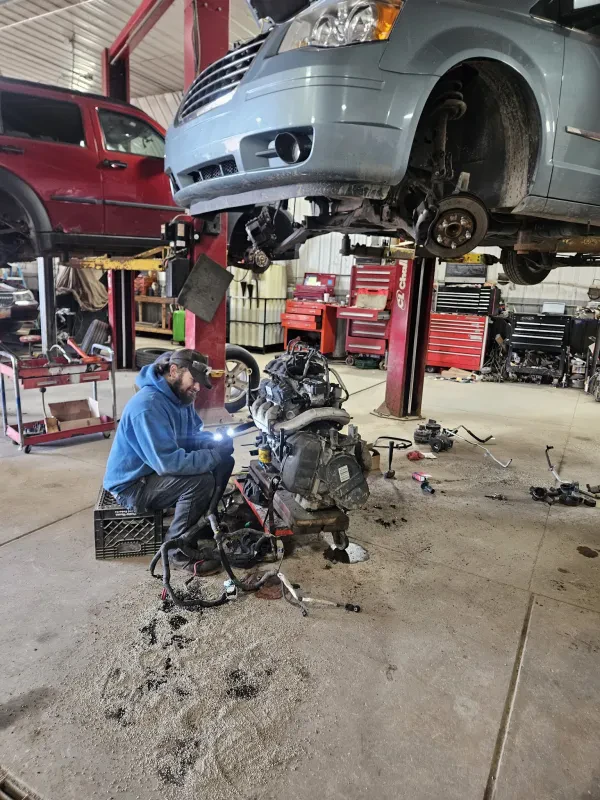 George's Body Shop Inc - photo 4