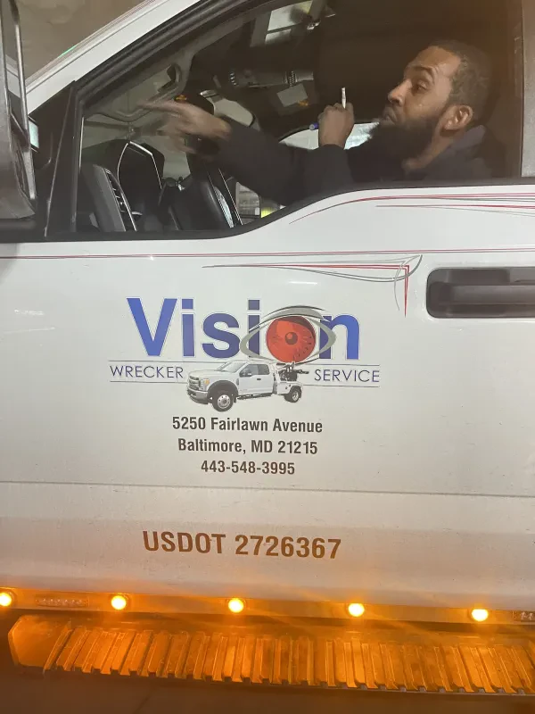 Vision wrecker service - photo 4