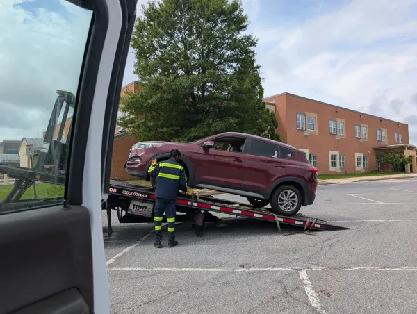 Windsor Towing - photo 2