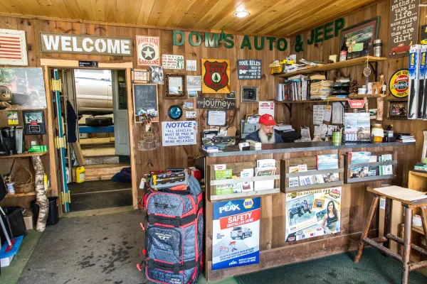 Dom's Auto & Jeep Repair - photo 4