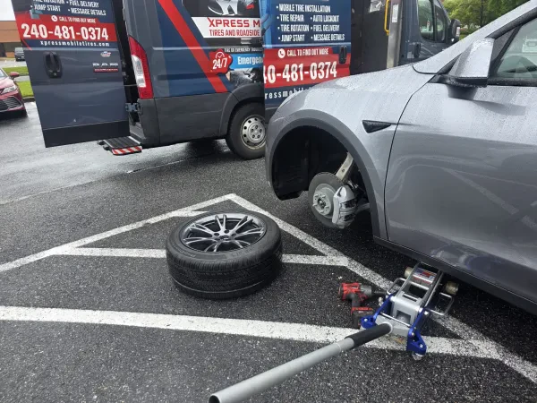 Xpress Mobile Tires & Roadside Assistance - photo 4
