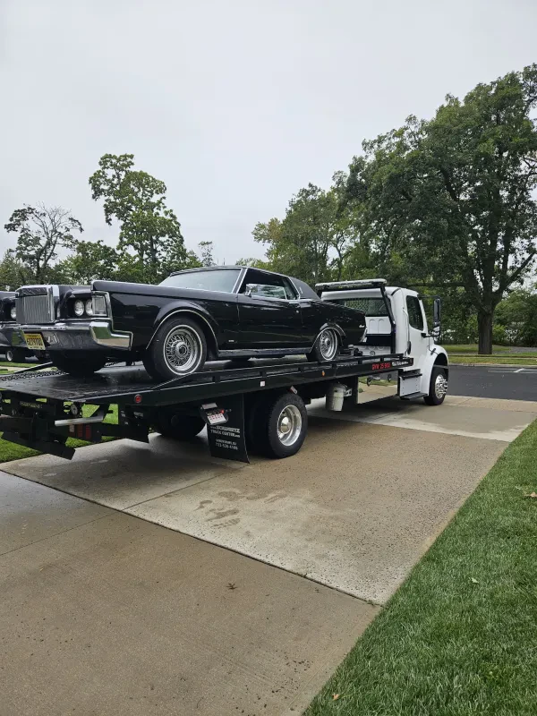 Anthony's Towing - photo 4