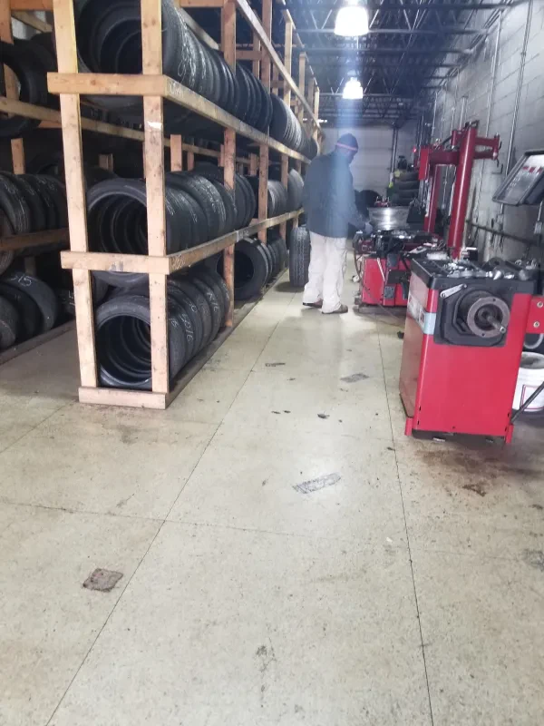 SAM TIRE SHOP & AUTO REPAIR - photo 2