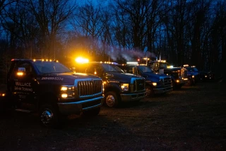 Wallace 24 Hr Towing, LLC