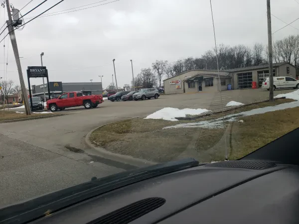 Bryant Auto Center - photo 3