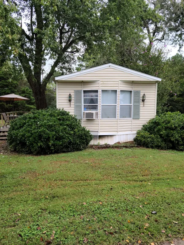 Green Acres Mobile Home & RV Park - photo 4