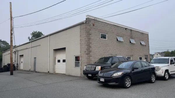 Burke's Automotive - photo 2