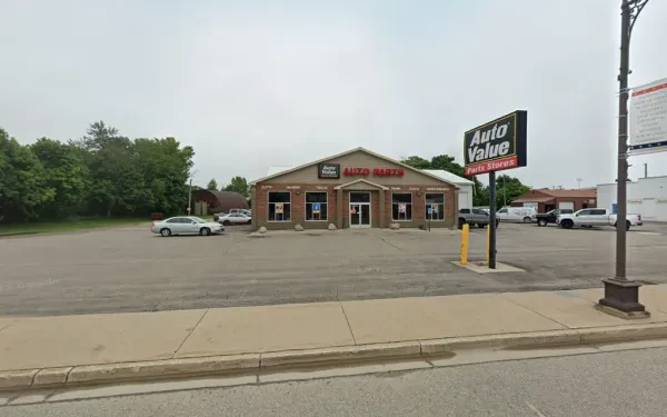 Auto Value Manistique - photo 4
