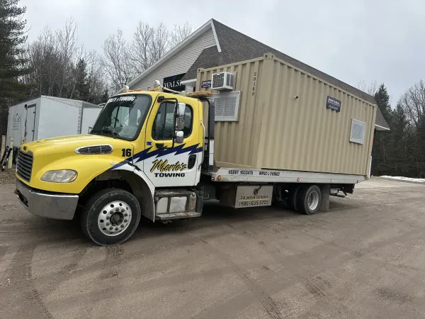 Merle's Towing - photo 4