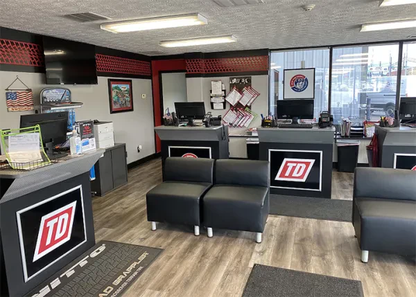 Hometown Tire Discounters - photo 4