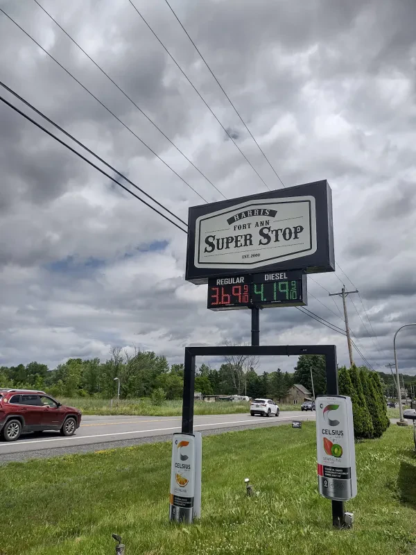Fort Ann Super Stop - photo 3
