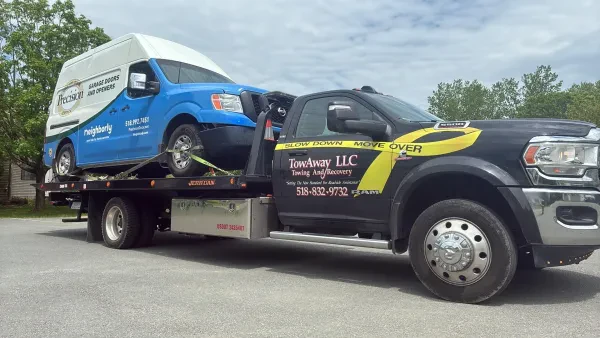 TowAway LLC - Heavy & Light Auto Repair & Towing - photo 2