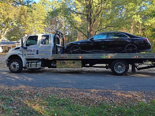 TowAway LLC - Heavy & Light Auto Repair & Towing - photo 3