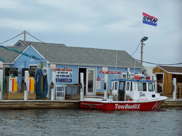 Reynolds TowBoatUS - Bay Shore - Fire Island - Short Beach - photo 2