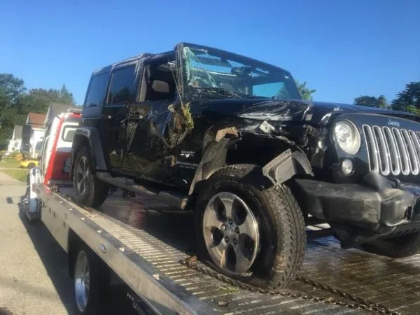 Shea's Towing - photo 3