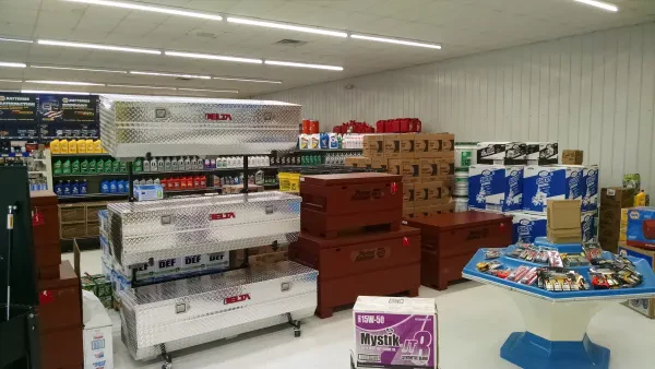 Faulkner Auto Truck & Hardware - photo 2