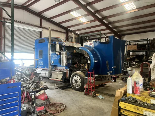 Mark’s Trucks and Parts - photo 4
