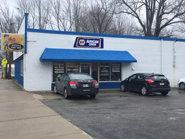 Wiles Garage & Auto Body Shop - photo 4