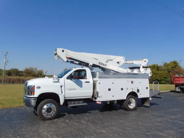 Utility Truck Equipment - photo 2