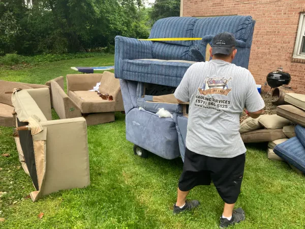 LiveJunkFree Junk Removal Alexandria - photo 2