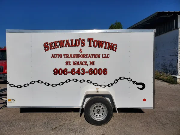 Seewald's Towing & Auto Transportation LLC - photo 4