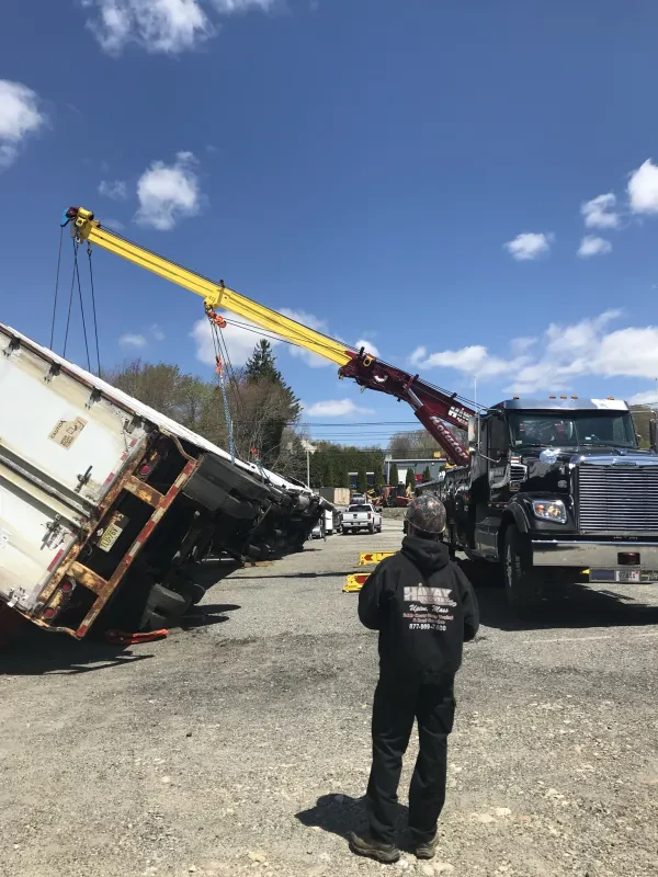Hiway Recovery - photo 4